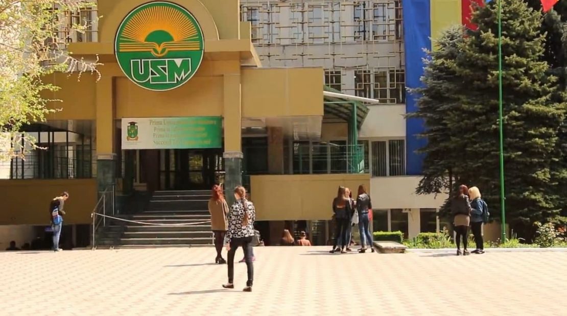  RECONECTAREA CLĂDIRILOR PUBLICE (44 de Instituții Publice)