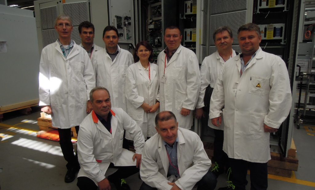  Specialiştii Termoelectrica au monitorizat procesul de asamblare a echipamentelor tehnice pentru staţiile de pompare