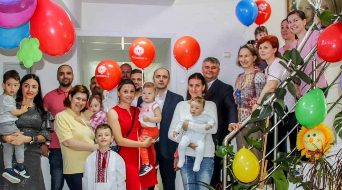  La mulți ani, dragi copii!