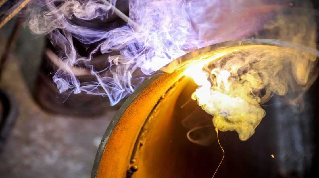  Termoelectrica reabilitează un tronson de conducte termice din str. Albișoara. 800 blocuri locative – conectate la un tronson provizoriu